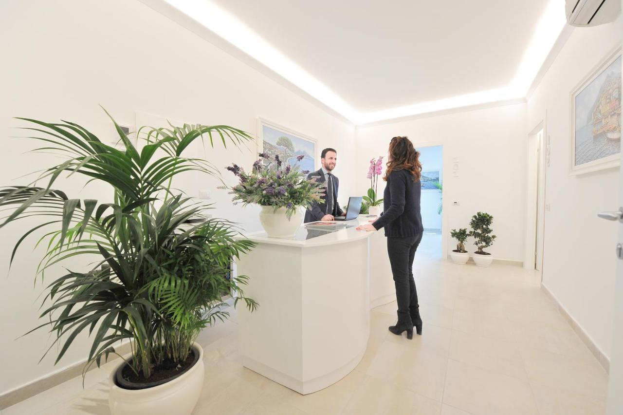 ホテル Sorrentobay サンタニェッロ エクステリア 写真