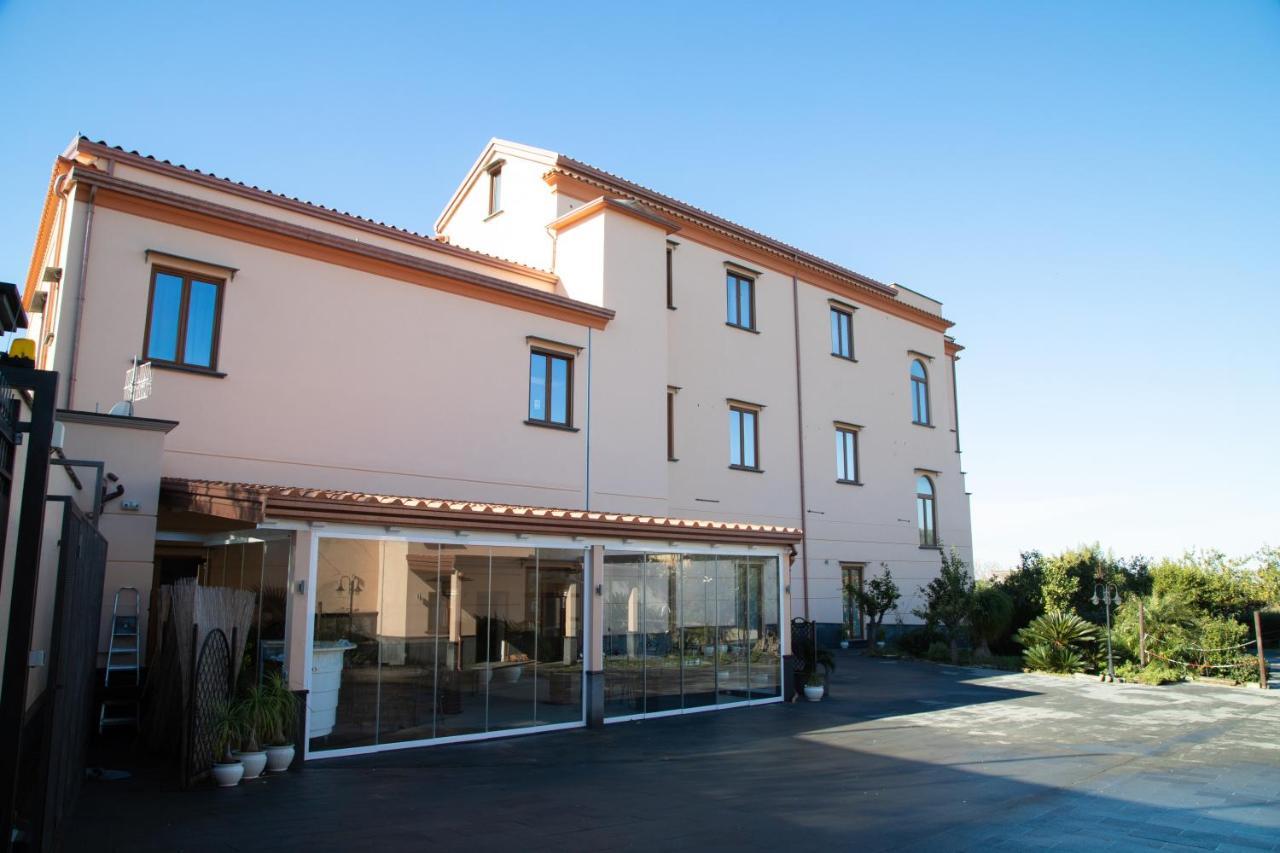ホテル Sorrentobay サンタニェッロ エクステリア 写真